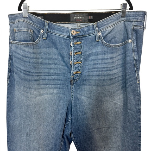 Torrid Sky High Skinny Jeans - Picture 4 of 10